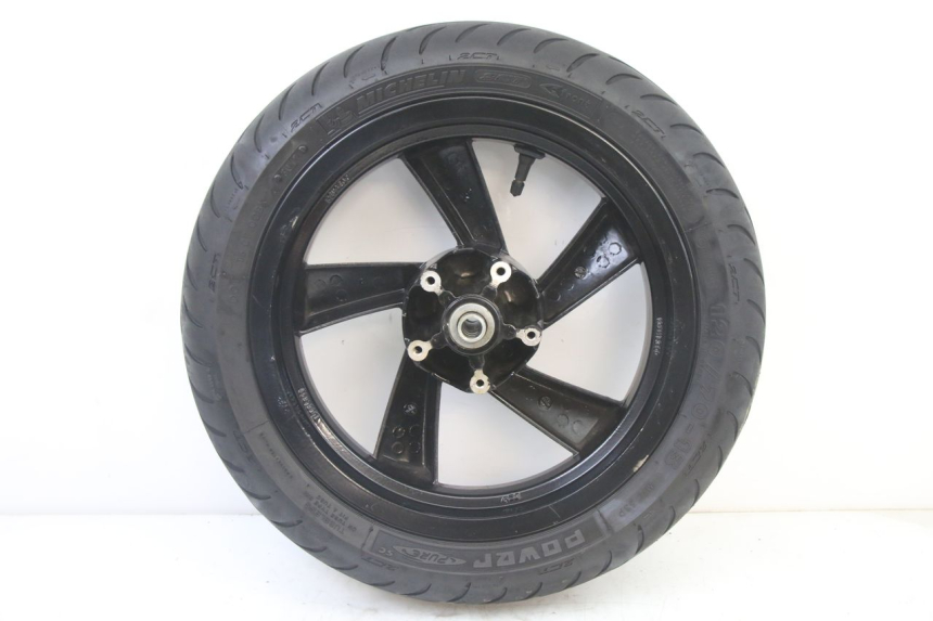 photo de VORDERRADFELGE UND REIFEN PEUGEOT CITYSTAR 2T 50 (2018 - 2021) - Details der Befestigungspunkte