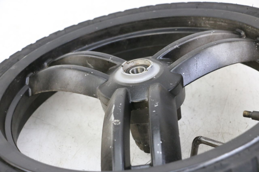 photo de VORDERE FELGE UND REIFEN PEUGEOT LUDIX 50 (2008 - 2017) - Alternative Perspektive