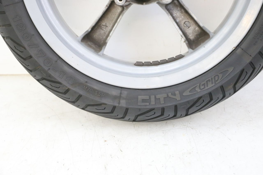 photo de VORDERRADFELGE UND REIFEN PEUGEOT SATELIS 125 (2013 - 2018) - Geprüftes Gebrauchtteil