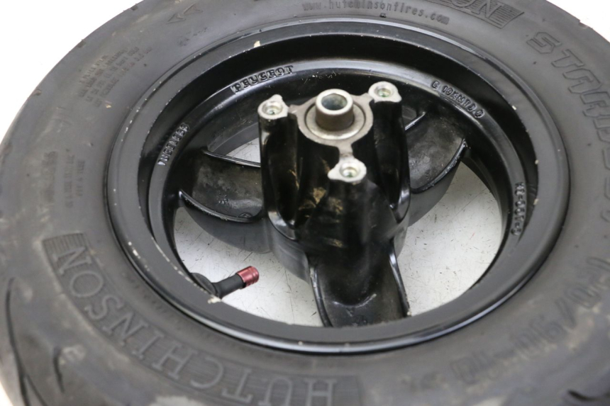 photo de VORDERRADFELGE UND REIFEN PEUGEOT TKR TREKKER FURIOUS 50 (2005 - 2014) - Zoom auf Gebrauchszustand