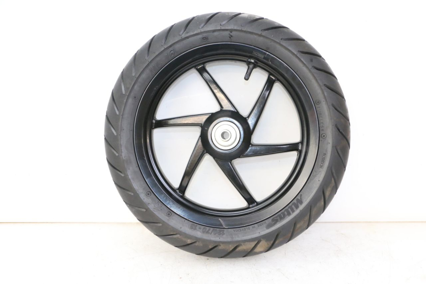 photo de VORDERRADFELGE UND REIFEN PIAGGIO NRG POWER PUREJET 50 (2018 - 2021) - Detailansicht des Bauteils