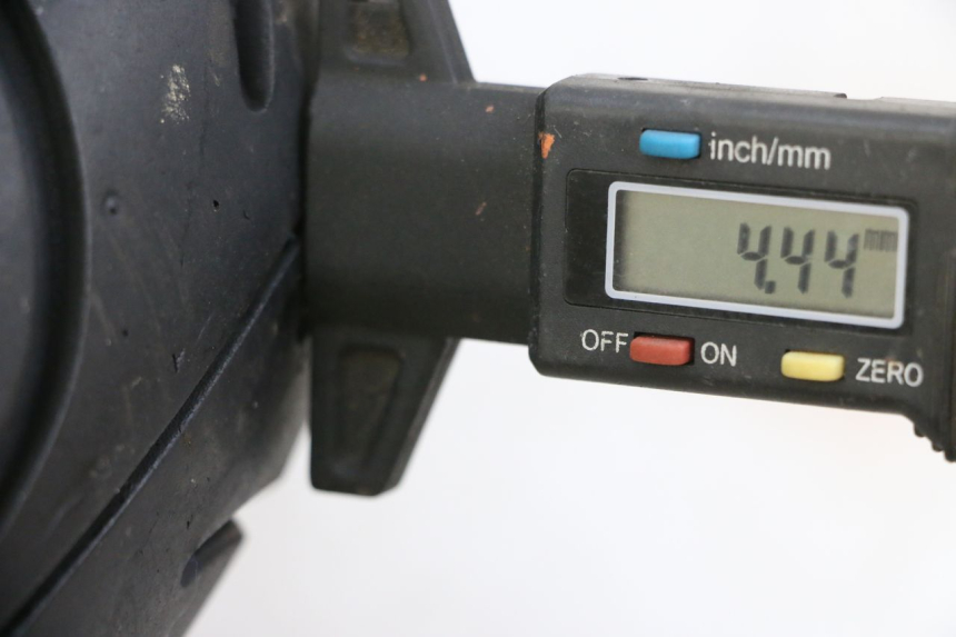 photo de VORDERRADFELGE UND REIFEN EFUN PUSA 1 - Detailansicht des Bauteils