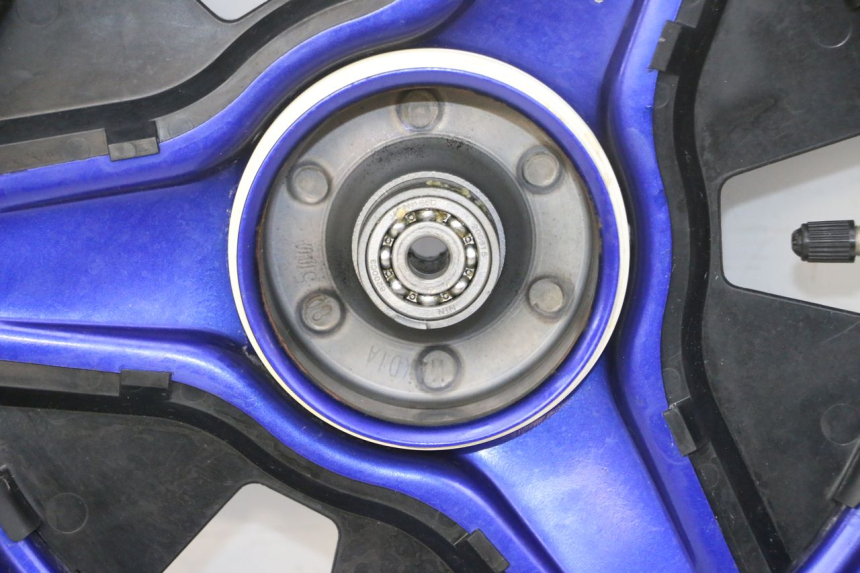 photo de VORDERRADFELGE UND REIFEN YAMAHA PW 50 (1984 - 2025) - Charakteristische Merkmale