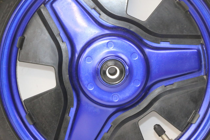 photo de VORDERRADFELGE UND REIFEN YAMAHA PW 50 (1984 - 2025) - Zoom auf Komponenten