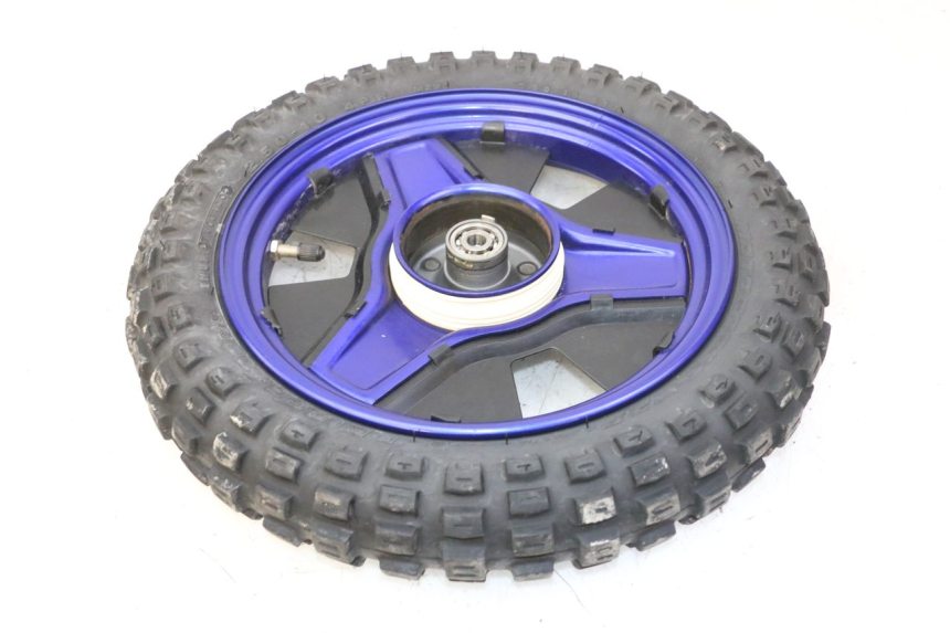 photo de VORDERRADFELGE UND REIFEN YAMAHA PW 50 (1984 - 2025) - Details der Befestigungspunkte