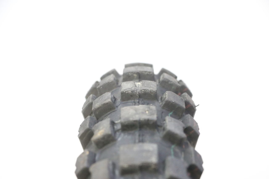 photo de VORDERRADFELGE UND REIFEN APOLLO RFZ 125 - Zoom auf Gebrauchszustand