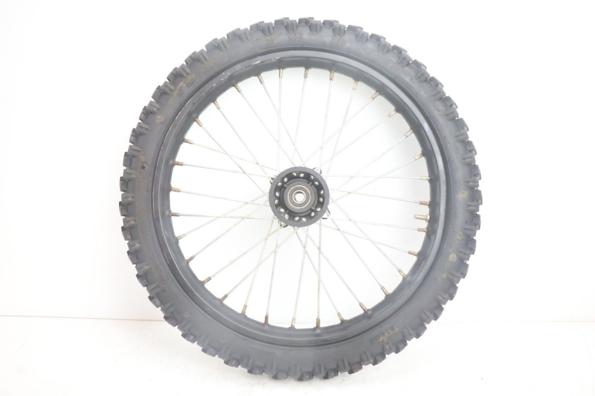 photo de VORDERRADFELGE UND REIFEN APOLLO RFZ 125 - Hauptansicht