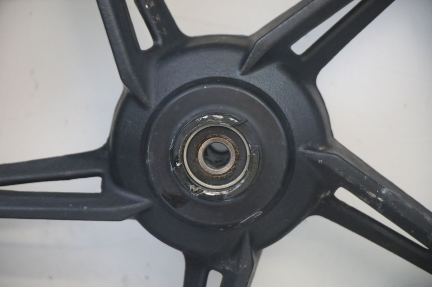 photo de VORDERRADFELGE UND REIFEN TNT MOTOR ROMA 10' 2T 50 (2011 - 2018) - Technische Nahaufnahme