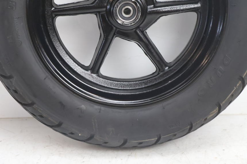 photo de VORDERRADFELGE UND REIFEN TNT MOTOR ROMA 10' 2T 50 (2011 - 2018) - Zoom auf Gebrauchszustand