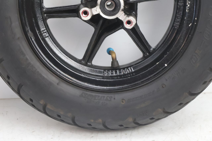 photo de VORDERRADFELGE UND REIFEN TNT MOTOR ROMA 10' 2T 50 (2011 - 2018) - Oberflächenzustand und Material