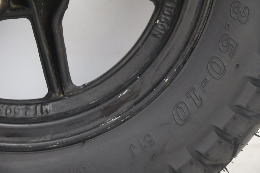 photo de VORDERRADFELGE UND REIFEN TNT MOTOR ROMA 10' 2T 50 (2011 - 2018) - Weitere Ansicht des Artikels