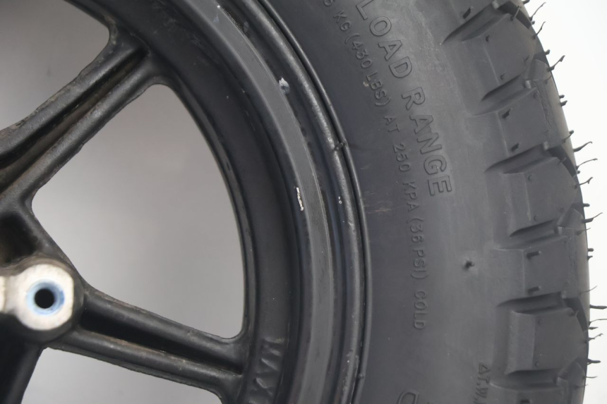 photo de VORDERRADFELGE UND REIFEN TNT MOTOR ROMA 10' 2T 50 (2011 - 2018) - Kennzeichnungen und Originalreferenzen
