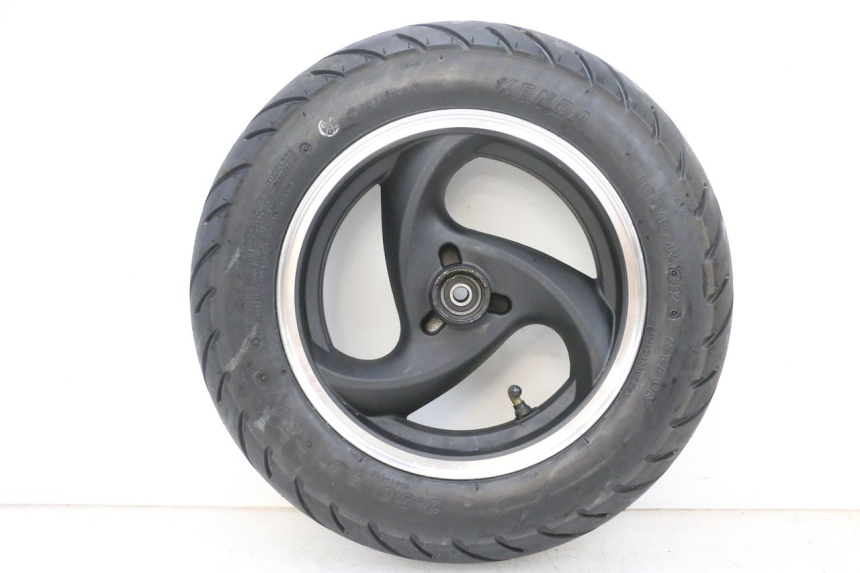 photo de VORDERRADFELGE UND REIFEN JM MOTORS SANTANA EVO 50 (2024 - 2026) - Hauptansicht