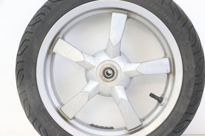 photo de VORDERRADFELGE UND REIFEN PEUGEOT SATELIS 125 (2013 - 2018) - Weitere Ansicht des Artikels