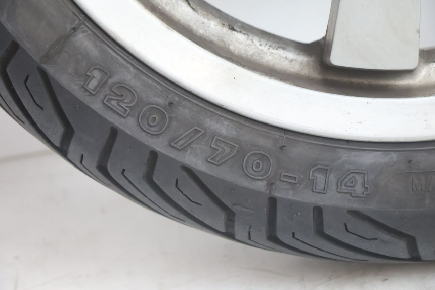 photo de VORDERRADFELGE UND REIFEN PEUGEOT SATELIS 125 (2006 - 2009) - Ergänzendes Produktfoto