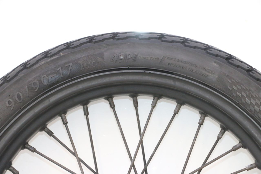photo de VORDERRADFELGE UND REIFEN MASH SEVENTY FIVE 125 (2013 - 2021) - Detaillierte Sichtprüfung