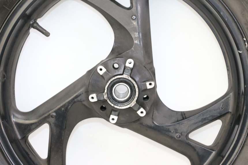 photo de VORDERRADFELGE UND REIFEN HONDA ST PAN EUROPEAN 1300 (2002 - 2013) - Kennzeichnungen und Originalreferenzen