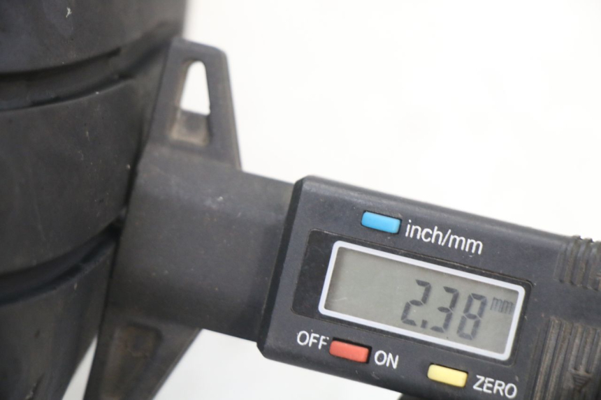 photo de VORDERRADFELGE UND REIFEN SUZUKI GSF S BANDIT 600 (2000 - 2004) - Detaillierte Sichtprüfung