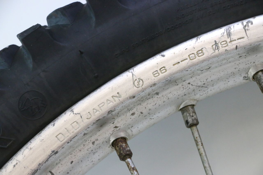 photo de VORDERRADFELGE UND REIFEN HUSABERG TE 250 (2011 - 2014) - Oberflächenzustand und Material