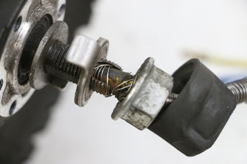 photo de VORDERRAD UND REIFEN DUALTRON VICTOR LIMITED 1 - Ergänzendes Produktfoto