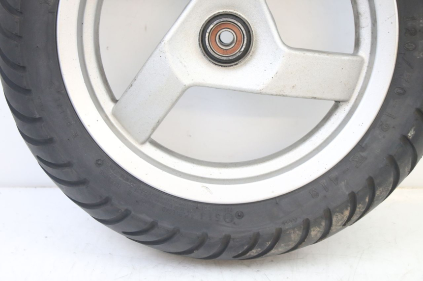 photo de VORDERRADFELGE UND REIFEN PEUGEOT VIVACITY NEW 2T 50 (2008 - 2017) - Alternative Perspektive