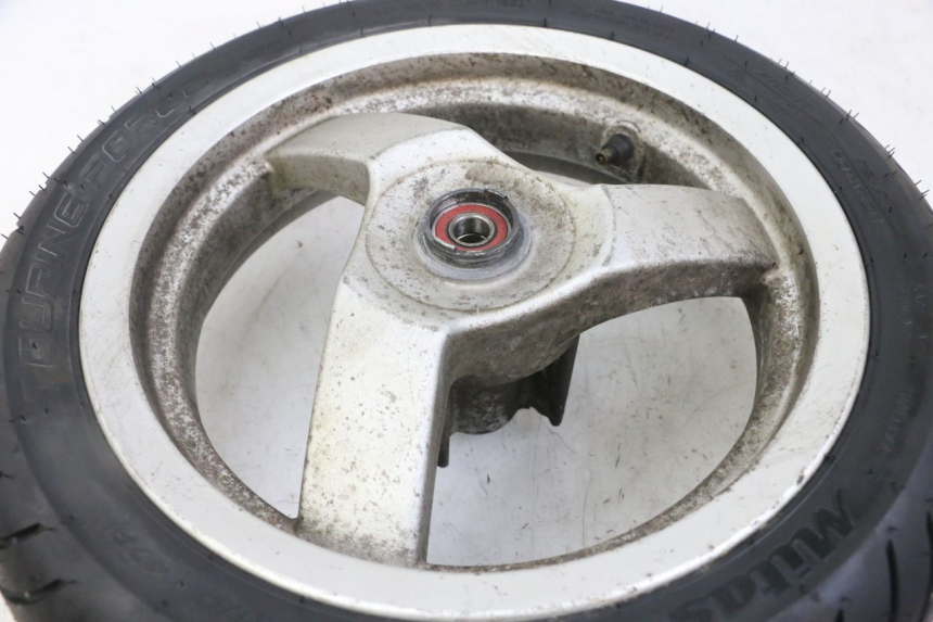 photo de VORDERRADFELGE UND REIFEN PEUGEOT VIVACITY NEW 2T 50 (2008 - 2017) - Technische Nahaufnahme