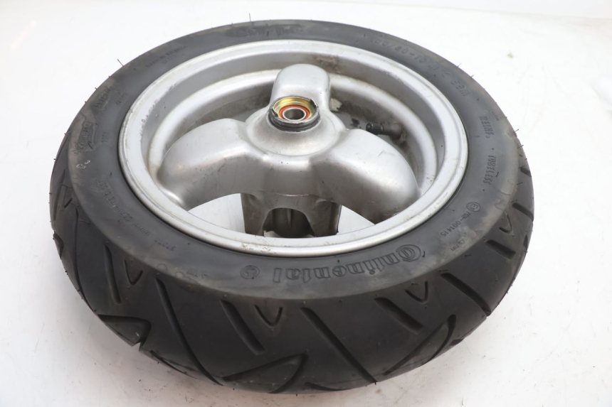 photo de VORDERRADFELGE UND REIFEN PEUGEOT VIVACITY 50 (1998 - 2003) - Technische Nahaufnahme