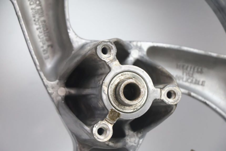 photo de VORDERRADFELGE UND REIFEN PEUGEOT VIVACITY 50 (2004 - 2009) - Geprüftes Gebrauchtteil