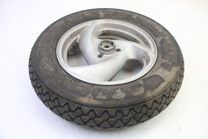 photo de VORDERRADFELGE UND REIFEN MBK WAAP 125 (2008 - 2013) - Detailansicht des Bauteils