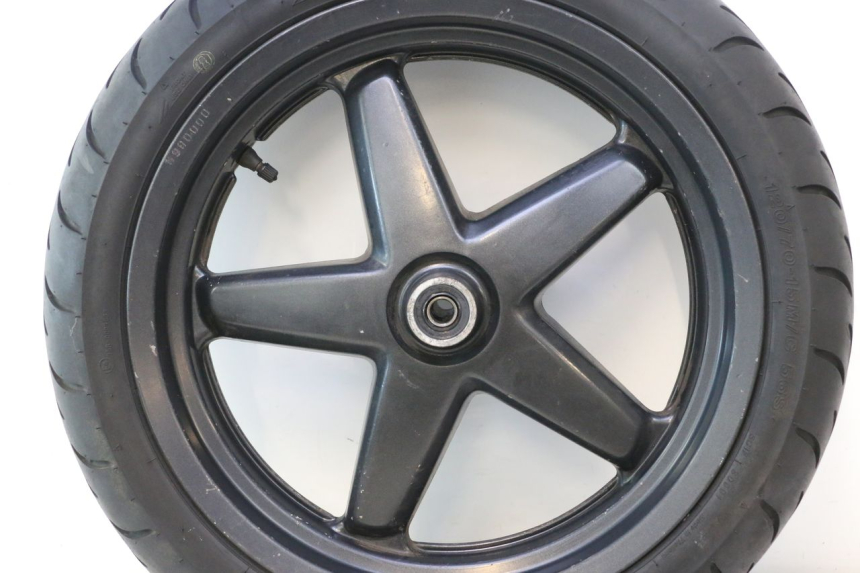 photo de VORDERRADFELGE UND REIFEN YAMAHA XMAX X-MAX 125 (2006 - 2009) - Ergänzendes Produktfoto