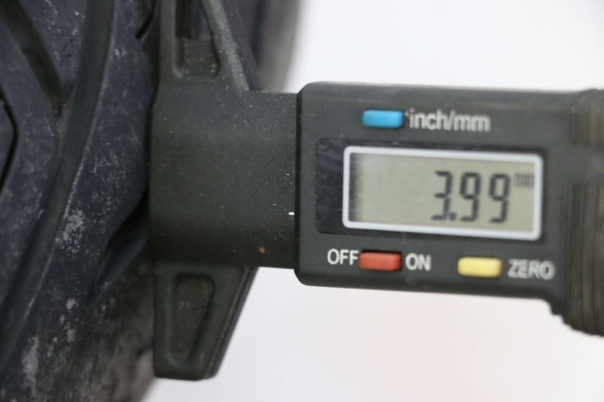 photo de VORDERRADFELGE UND REIFEN PIAGGIO X9 EVOLUTION 125 (2003 - 2007) - Alternative Perspektive