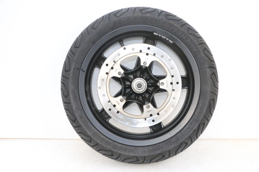 photo de VORDERRADFELGE UND REIFEN PIAGGIO XEVO - X EVO 125 (2007 - 2017) - Detailansicht des Bauteils