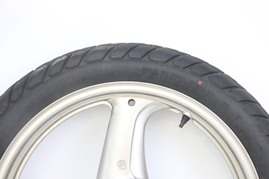 photo de VORDERRADFELGE UND REIFEN HONDA XLV VARADERO 125 (2000 - 2006) - Zoom auf Komponenten