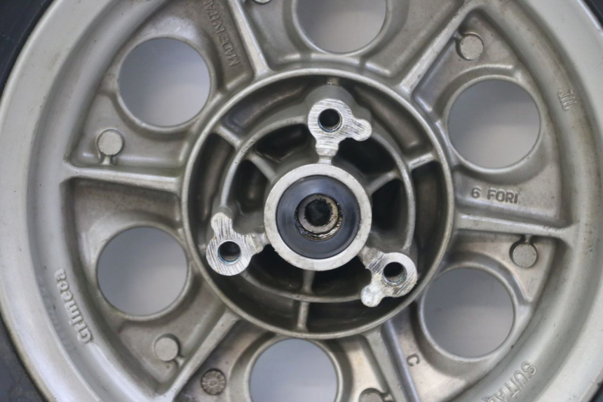 photo de VORDERRADFELGE UND REIFEN YAMAHA BW'S NG NEXT GENERATION 50 (1996 - 2003) - Charakteristische Merkmale