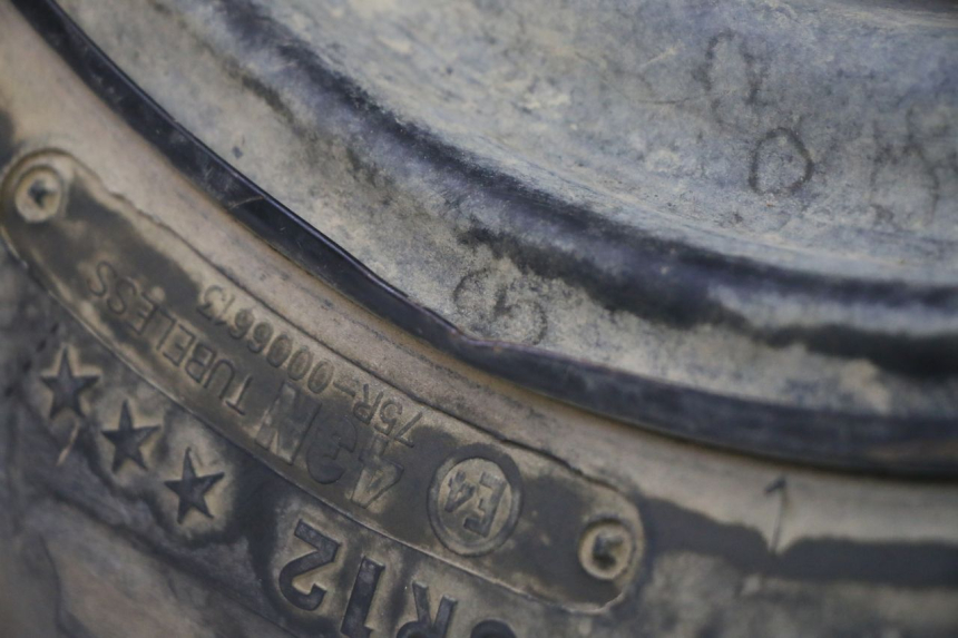 photo de VORDERRADFELGE UND REIFEN YAMAHA YFM GRIZZLY 550 (2008 - 2015) - Hauptansicht