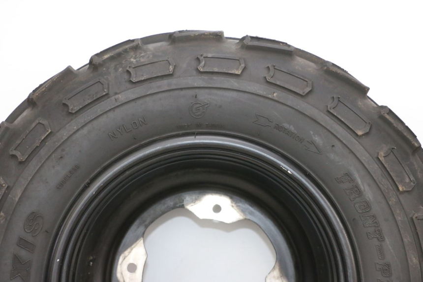 photo de VORDERRADFELGE UND REIFEN YAMAHA YFM R RAPTOR 250 (2008 - 2014) - Oberflächenzustand und Material