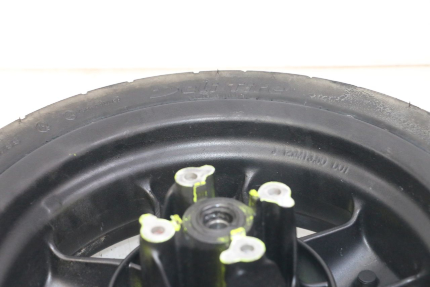 photo de VORDERRADFELGE UND REIFEN YAMAHA YP MAJESTY 125 (2002 - 2006) - Alternative Perspektive