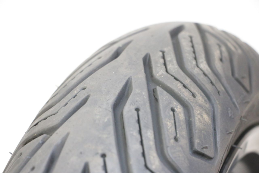 photo de VORDERRADFELGE UND REIFEN YAMAHA YP MAJESTY 125 (2007 - 2010) - Alternative Perspektive