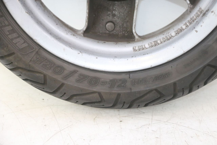 photo de VORDERRADFELGE UND REIFEN YAMAHA YP MAJESTY 125 (1998 - 2001) - Weitere Ansicht des Artikels