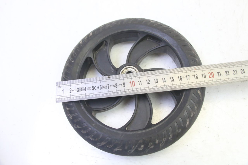 photo de VORDERRADFELGE UND REIFEN MOOVWAY Z8 1 - Geprüftes Gebrauchtteil