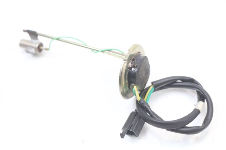 photo de KRAFTSTOFFTANKMESSSTAB DAELIM A-FOUR 2T 50 (2005 - 2012) - Detailansicht des Bauteils