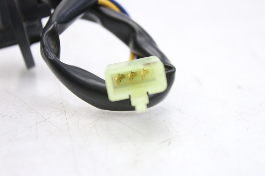 photo de KRAFTSTOFFTANKMESSSTAB KYMCO AGILITY 4T 50 (2018 - 2022) - Technische Nahaufnahme