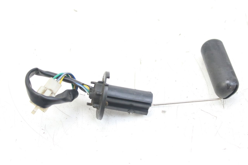 photo de KRAFTSTOFFTANKMESSSTAB KYMCO AGILITY 4T 50 (2005 - 2018) - Zoom auf Gebrauchszustand