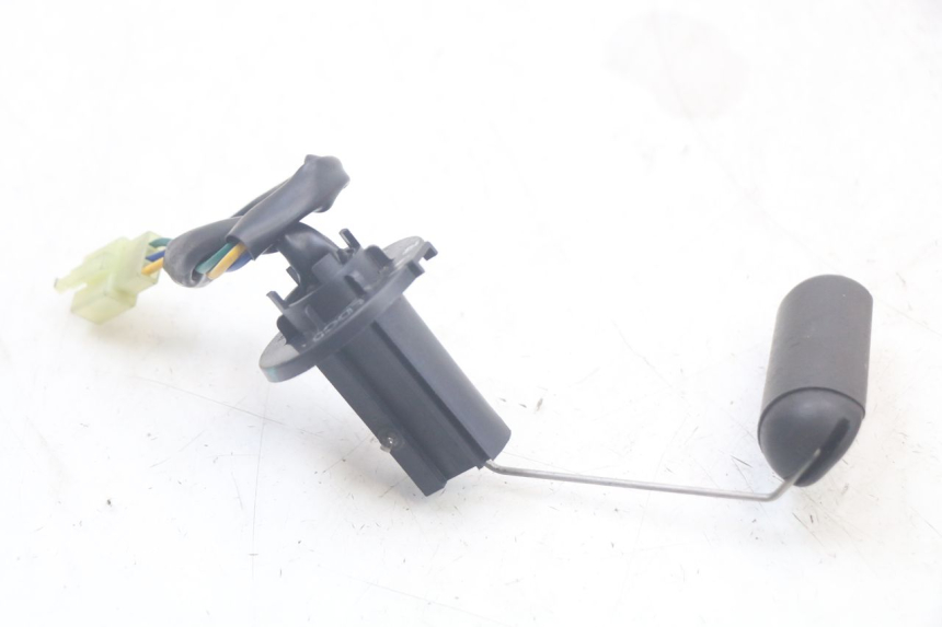 photo de KRAFTSTOFFTANKMESSSTAB KYMCO AGILITY 4T 50 (2018 - 2022) - Detailansicht des Bauteils