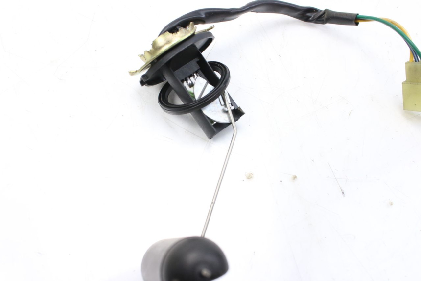 photo de KRAFTSTOFFTANKMESSSTAB KYMCO AGILITY FR 2T 50 (2012 - 2017) - Detailansicht des Bauteils