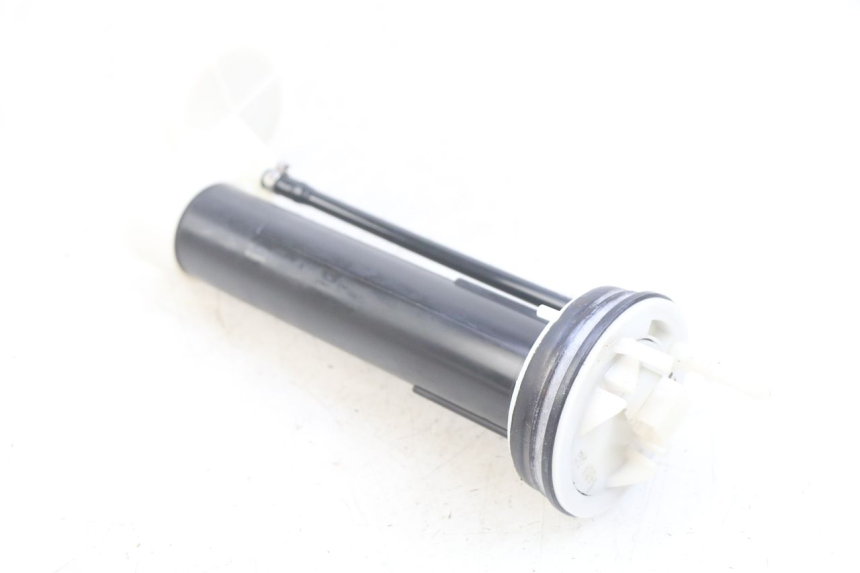 photo de KRAFTSTOFFTANKMESSSTAB APRILIA ATLANTIC 125 (2003 - 2009) - Hauptansicht