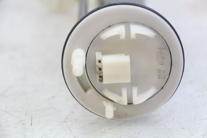 photo de KRAFTSTOFFTANKMESSSTAB APRILIA ATLANTIC 125 (2003 - 2009) - Alternative Perspektive