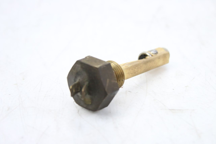 photo de KRAFTSTOFFTANKMESSSTAB HONDA CBF 500 (2004 - 2007) - Zoom auf Gebrauchszustand