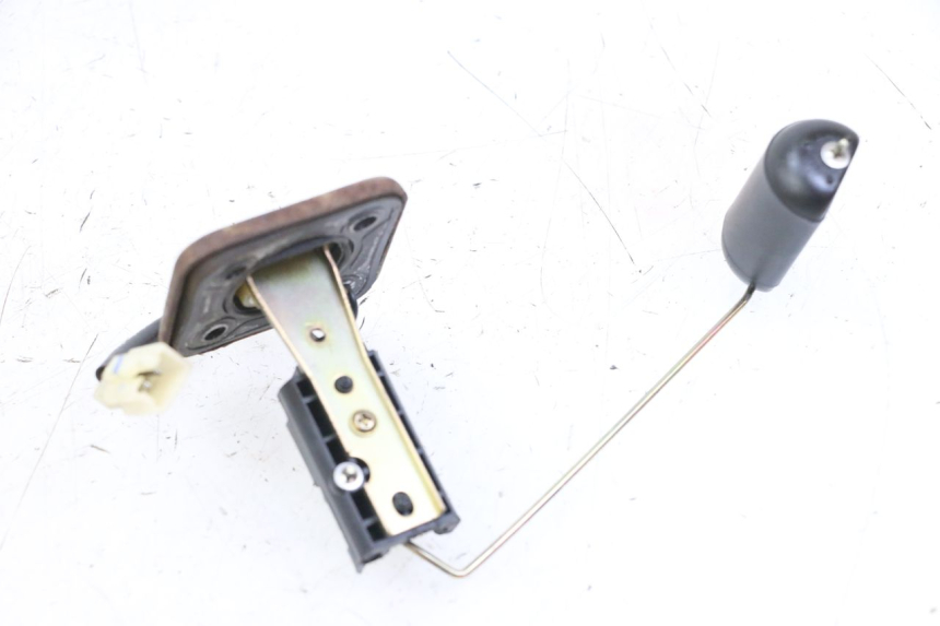 photo de KRAFTSTOFFTANKMESSSTAB PEUGEOT CITYSTAR 2T 50 (2018 - 2021) - Detailansicht des Bauteils