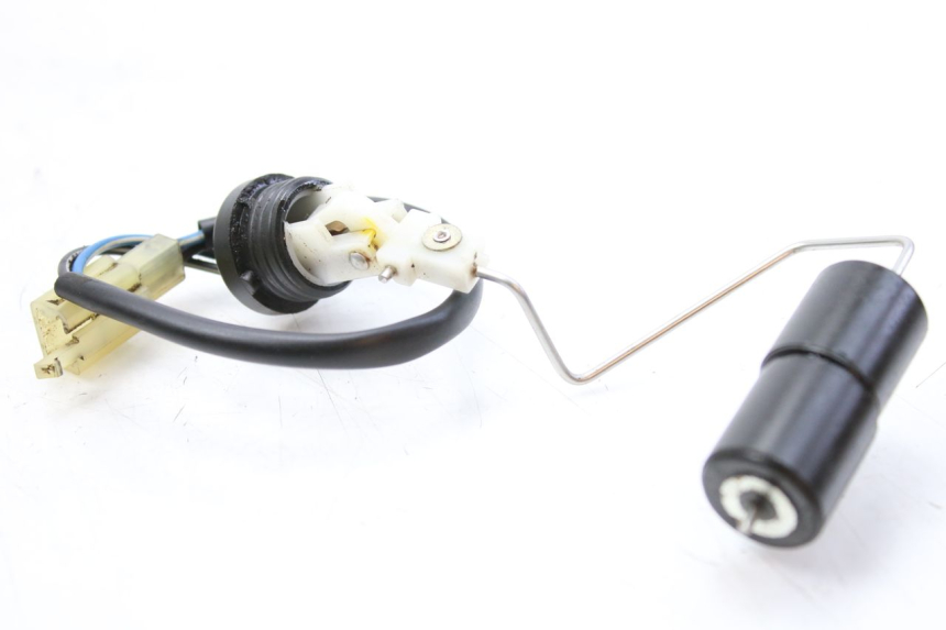 photo de KRAFTSTOFFTANKMESSSTAB SUZUKI CP 80 (1985 - 1996) - Hauptansicht